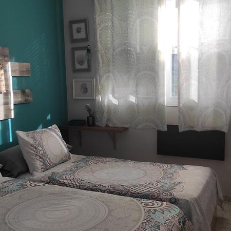 Habitacion Doble Con Aseo Compartido Coria del Río Dış mekan fotoğraf